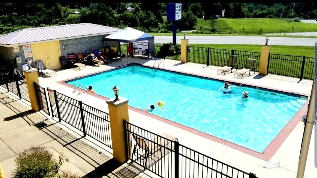 Executive Inn Scottsville Екстер'єр фото